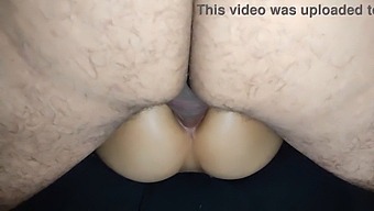 Vídeo Caseiro Cru Com Sexo Anal E Vaginal Real, Com Foco Em Brincadeiras De Buceta, Cu E Bunda, E Orgasmos Intensos