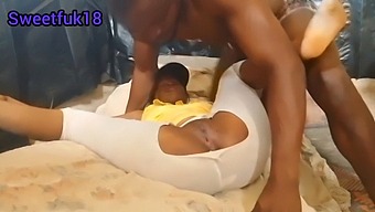 남친 여친이랑 섹스하다 걸려서 거의
