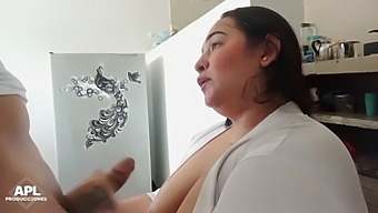 궁핍한 이웃을 거침없이 도와준다..
