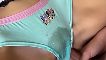 Amateur Couple Explores Fetish Sex With Panties Rubbing And Cumshot In Homemade Video