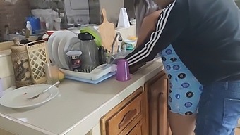 I Seduce My Stepsister And Have Unprotected Sex With Her In My Apartment